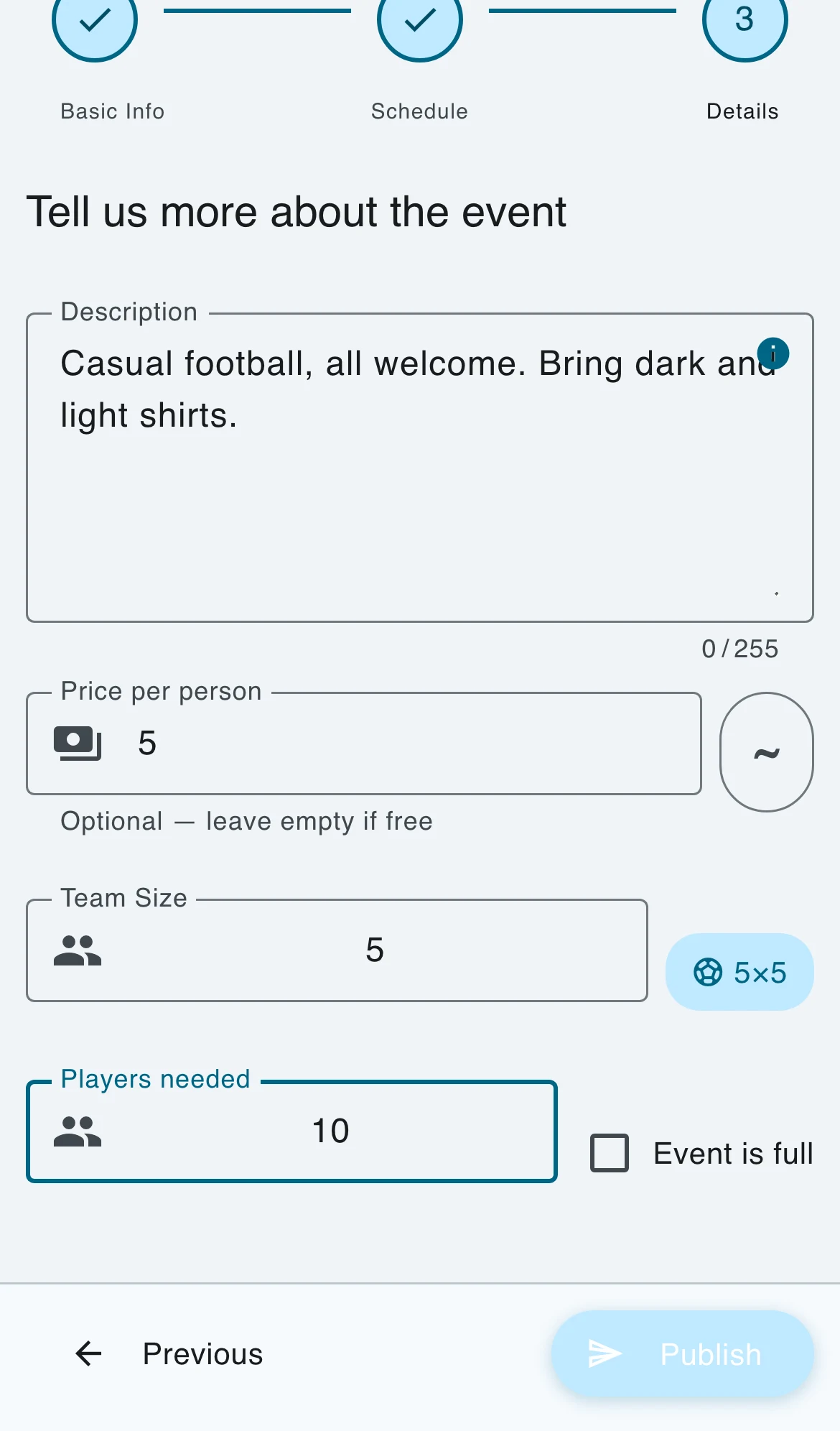 Details step with price, team size, player limit, and skill level
